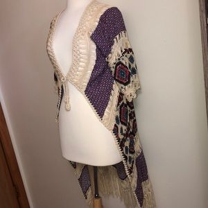 🎁Boho cover-up. lovely macramé NWOT
